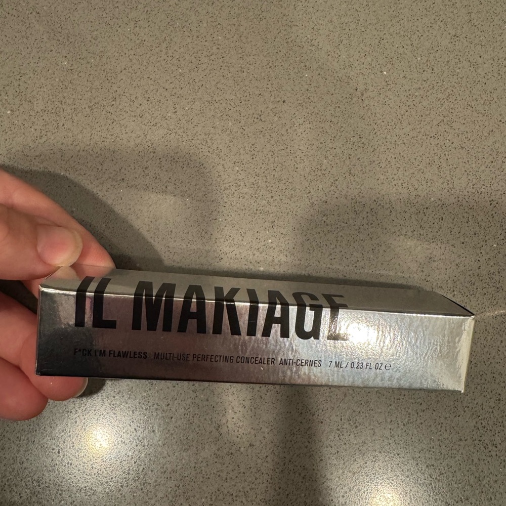 IL MAKIAGE Perfecting Concealer Shade 3.5